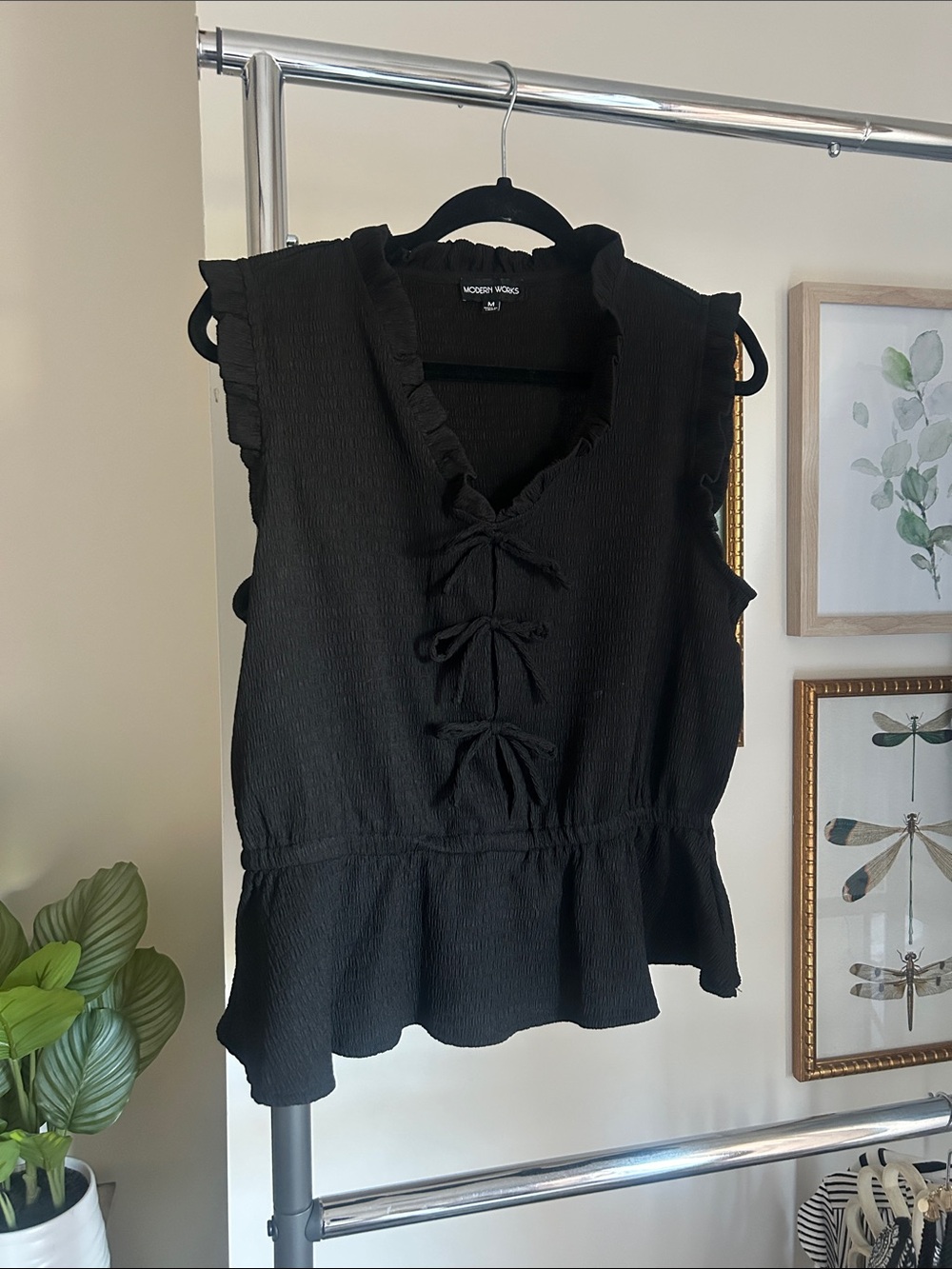 Modern works Black Ruffle Tie-Front Peplum Sleeveless Top